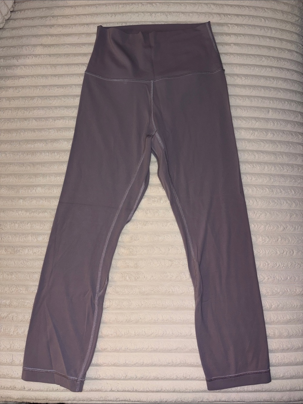 Lulu lemon High-Waist Capri length Leggings - Dusty Purple